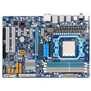 GigaByte GA-MA770T-UD3P Socket AM3, AMD 770, 4*DDR3, 2*PCI-E,ATA,SATAII+RAID,ALC889A 8ch,GLAN,1394,ATX