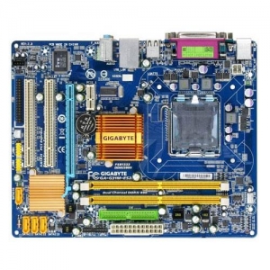 GigaByte GA-G31M-ES2L Socket775, iG31,2*DDR2,SVGA+PCI-E,ATA,SATA,ALC883 8ch,GLAN,mATX  OEM